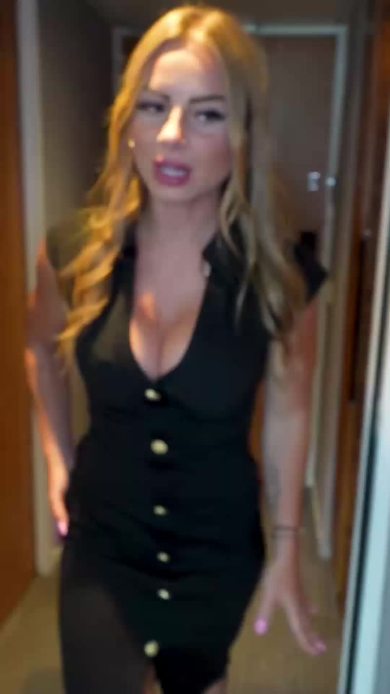 Curvy blonde Mookie Foxxx indulges in a steamy threesome with Anthony Hamilton and Marcus Washington in a passionate black-on-blonde fuck fest.